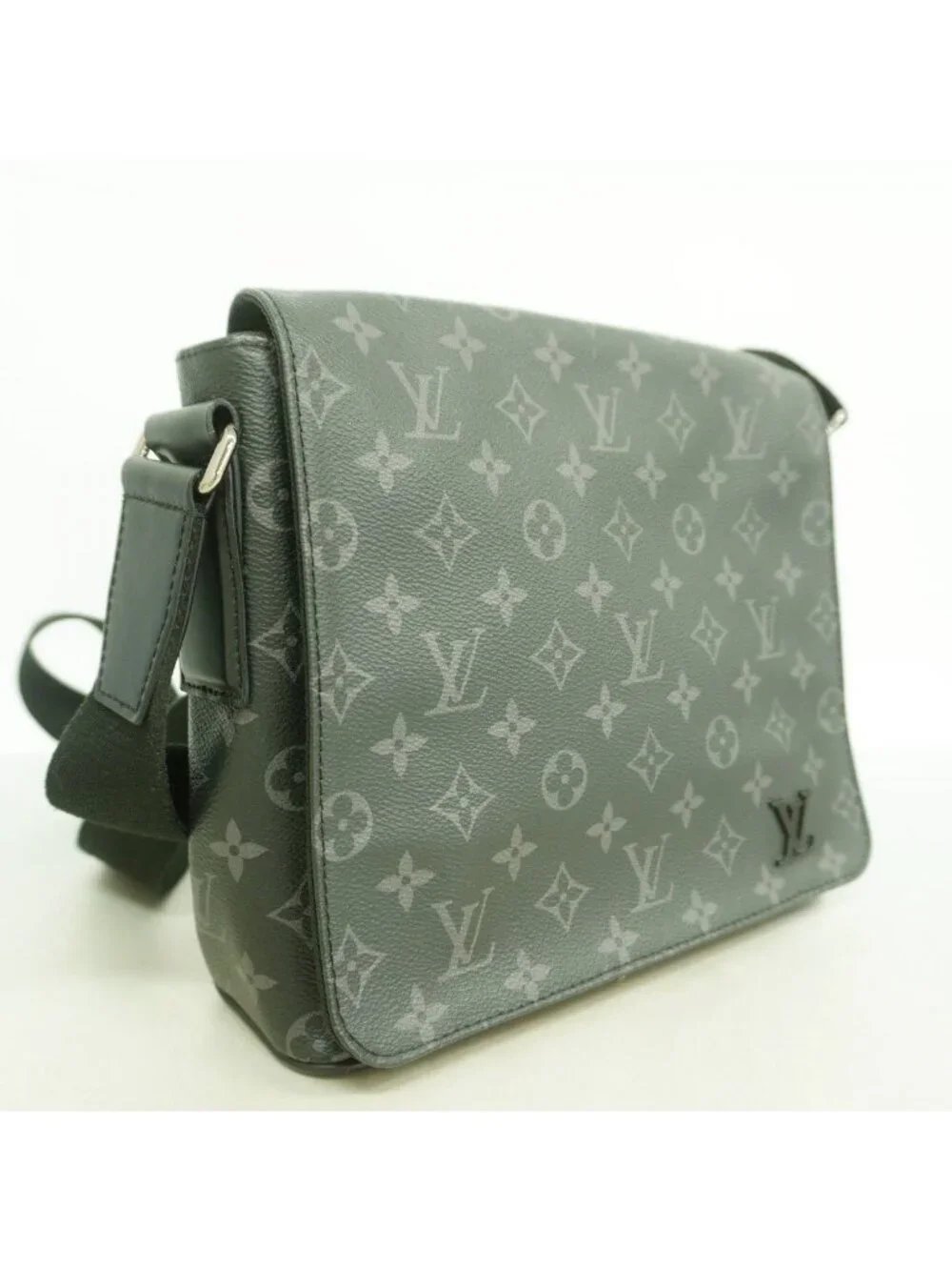 Louis Vuitton Shoulder Bag Monogram Eclipse District PM Black